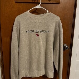 Rocky Mountain National Park Gray Sweater